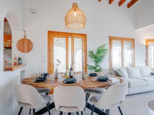 Holiday Home Ticasa by Interhome