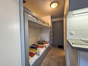 Apartment Les Olympiques - Tignes 1800-9 by Interhome