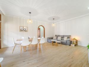 Apartment Yubal IV by Interhome