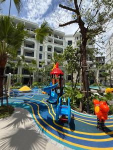 New and Stunning 1BR, The Title Legendary by UNO