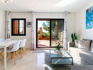 Apartment Cerro del Sol 6-2 by Interhome