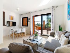 Apartment Cerro del Sol 6-2 by Interhome