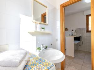 Apartment Iolanda by Interhome img11