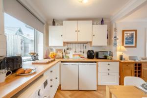 3 Bed in Abersoch oc-c33667