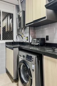 1011B - Brás - Próximo a estação.