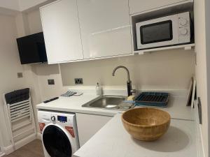 Unique studio in Edgware