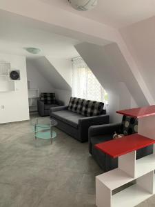 Stylish 1BR near Centre