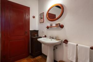 Podere Casanova - Authentic Tuscan Farmhouse