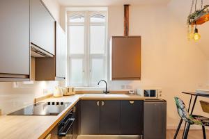 Perfect Base for Work or Leisure Unique Two-Bed