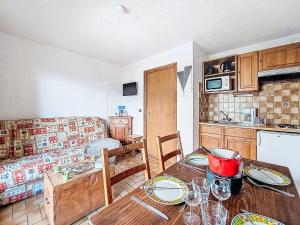 Studio Les Grets-13 by Interhome