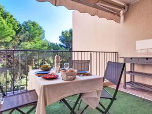 Apartment Le Luberon Loisirs by Interhome