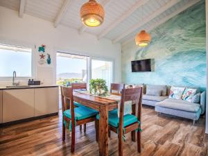 Apartment Attico Sunset Breeze by Interhome img8