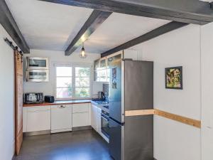 Holiday Home Les Pins by Interhome