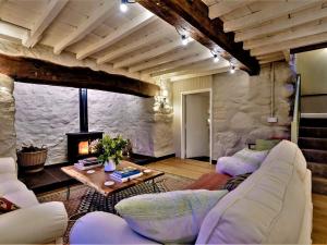 3 Bed in Conwy 80476