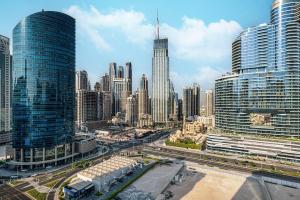 Deluxe Nine Tower Suites By Hostiva - Downtown