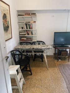 Perfect and functional location