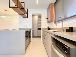 Apartamento 2 Suítes Vista Mar Porto Belo Perequê AT009