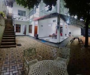 White House Galaha