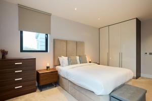 The Battersea Balcony Flat