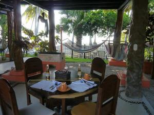 Tree House Inn Ocean Front Unit #2