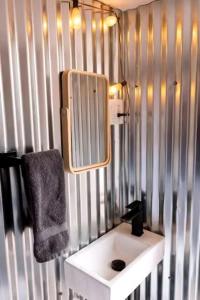 Gorgeous Off-Grid Glamping Tent for an Unforgettable Vacation by the Colorado River in Moab, Utah