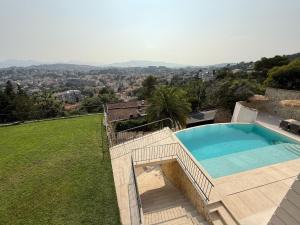Grande villa, 6 chambres, vue mer, montagne & ville de Cannes