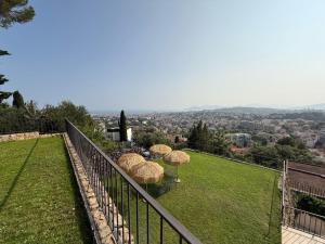 Grande villa, 6 chambres, vue mer, montagne & ville de Cannes