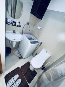 Smdc Breeze Residences-The Metro Breeze-Staycation