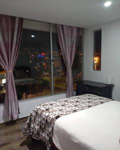 2F Cómodo Departamento Quito