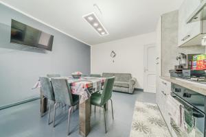 Casa Francesco - close to the airport & private parking