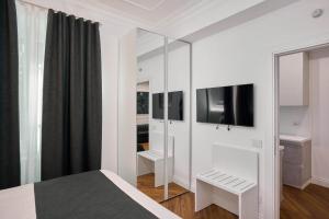 Domus Mariani - Robinie by Ghor