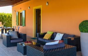 Villa Traiani 8&2 by Marche Holiday Villas