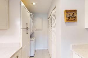 Racquet Club Villas 2348