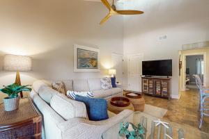 Racquet Club Villas 2346