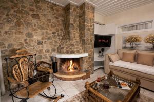 Ampolis Guest House