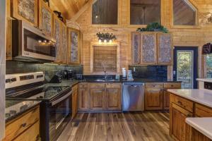 Bears Haven Lodge cabin