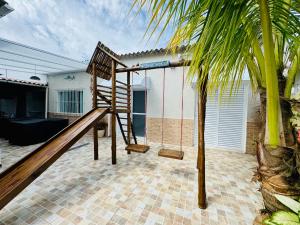 Casa Turística Térrea - 5 Quartos, apenas 5 min carro Praia