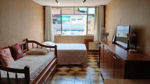 Perto da Praia! Prático,Arrumado e com WI-FI Rápido