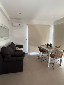 Departamento moderno y céntrico con pileta