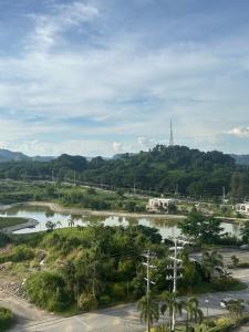 Dheights Condo Studio KingBed in Clark beside Hilton 40sqm