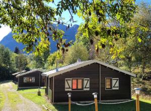 LES CHALETS de MONTORGUEIL