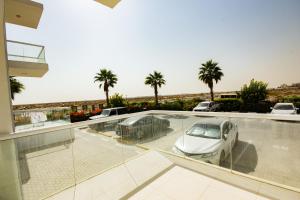 Dezire Premium Fully Furnished 1 BHK Apartment