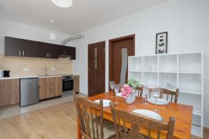 Obywatelska Comfort Apartment by Solarento