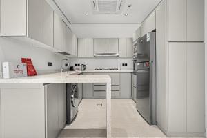 Luxurious 3BR Apartment NZL266