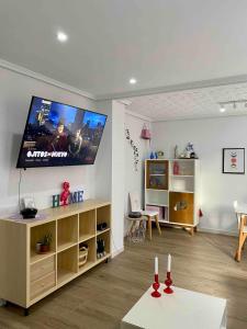 Modern Centric Apartment