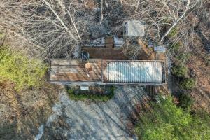 Hiltop Haven The Top Deck