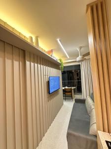 Clean luxury brooklin complete decorated apartment