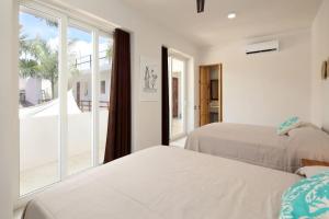 CasasTropical Beachside Suite 6 at Agora Plaza Sayulita