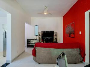 Casa Rodeada de Verde c Hidro e Churrasqueira