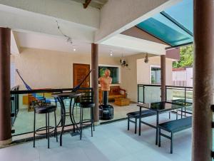 Casa Rodeada de Verde c Hidro e Churrasqueira